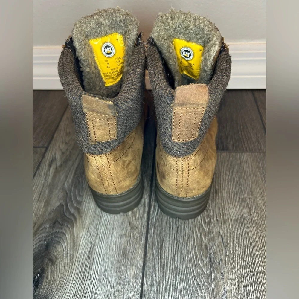 CAT Women’s Leather Sherpa-Lined Ankle Boots – Size 10 Brown
